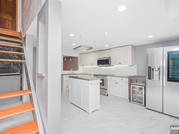 413 4th Street, Union City NJ 07087