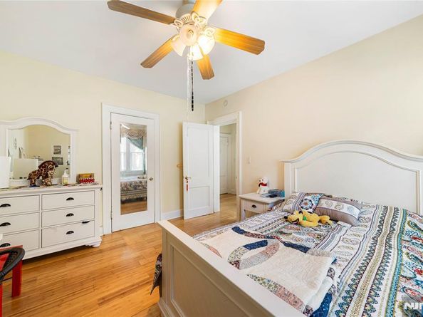 413 76th Street, North Bergen NJ 07047