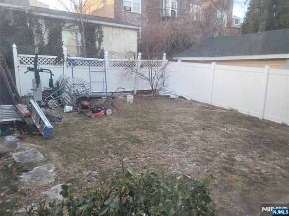 709 Kingsland Avenue, Ridgefield NJ 07657