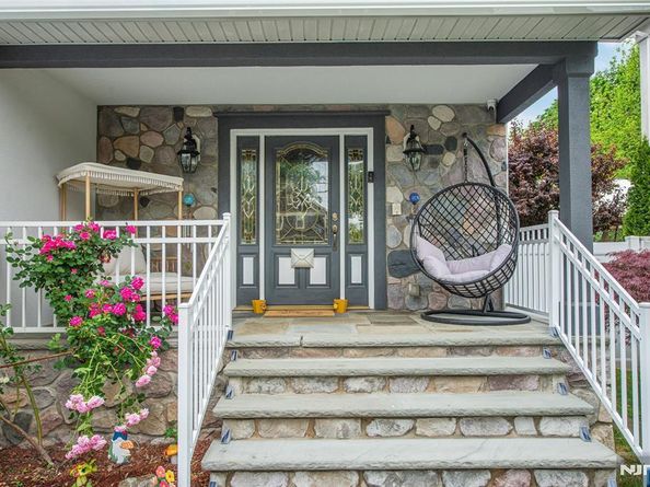 95 Highwood Avenue, Englewood NJ 07631