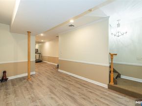95 Highwood Avenue, Englewood NJ 07631