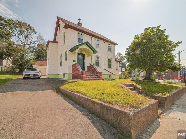 334 Broad Avenue, Ridgefield NJ 07657