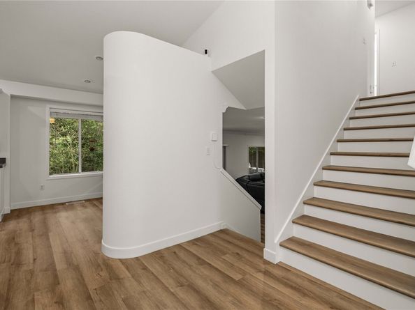 37004 22nd Avenue S, Federal Way WA 98003