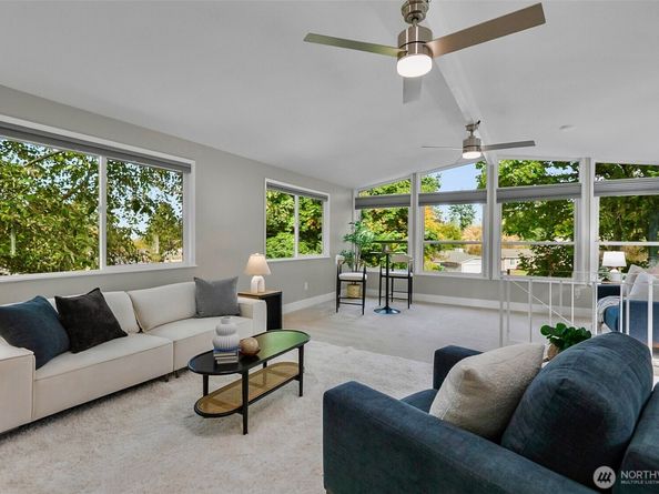 15723 NE 109th Street, Redmond WA 98052