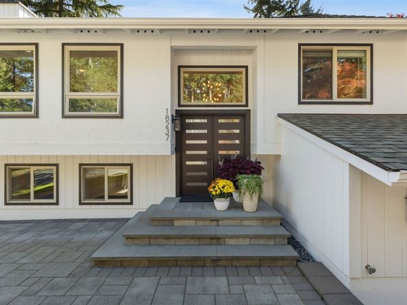 18237 129th Place NE, Bothell WA 98011