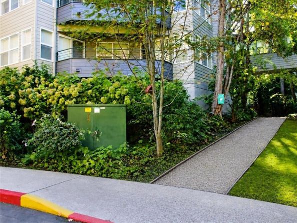 1822 152nd Avenue NE E113, Bellevue WA 98007