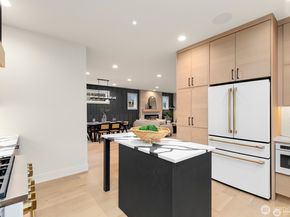 3032 NE Blakeley Street, Seattle WA 98105