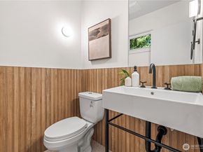 3022 NE 95th, Seattle WA 98115