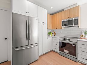 3022 NE 95th, Seattle WA 98115
