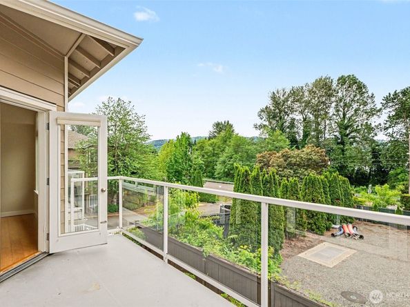 3500 E Lake Sammamish Parkway SE 2103, Sammamish WA 98075