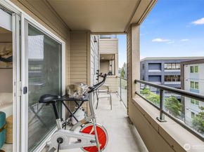 1504 Aurora Avenue N 110, Seattle WA 98109