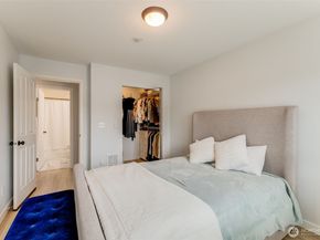 1504 Aurora Avenue N 110, Seattle WA 98109