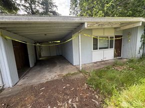 16519 NE 16th Place, Bellevue WA 98008