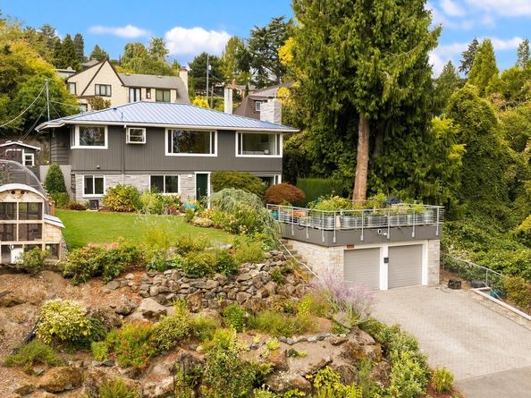1309 35th Avenue S, Seattle WA 98144