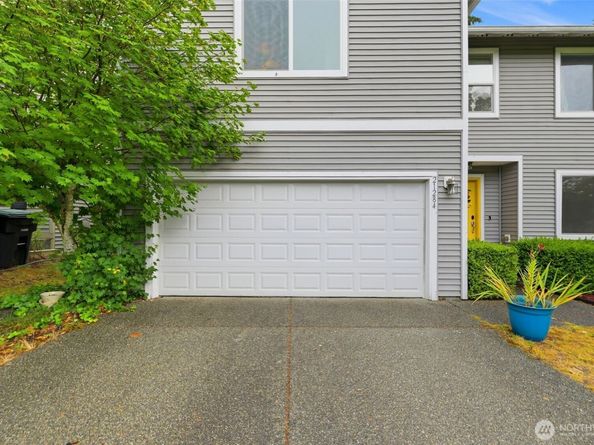 21284 Brevik Place NW, Poulsbo WA 98370