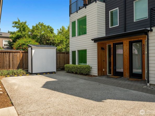 8530 13th Avenue NW B, Seattle WA 98117