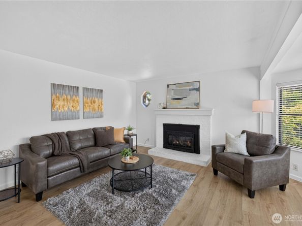3310 SW 104th Street, Seattle WA 98146