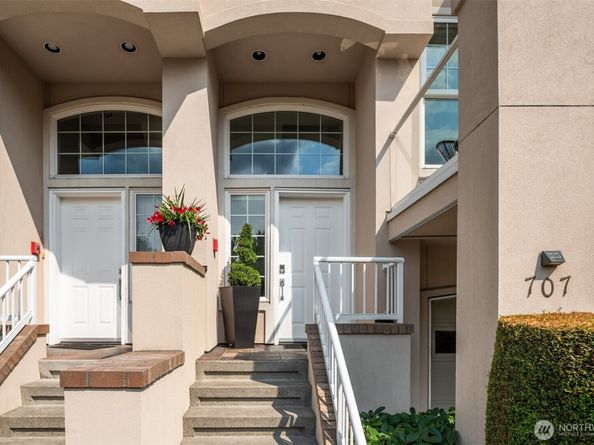 701 9th Avenue S 707, Kirkland WA 98033