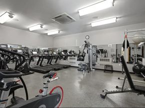 5-49 Borden Avenue 3C, Queens NY 11101