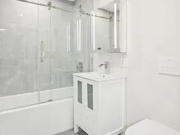 608 Ocean Avenue 904, Brooklyn NY 11226