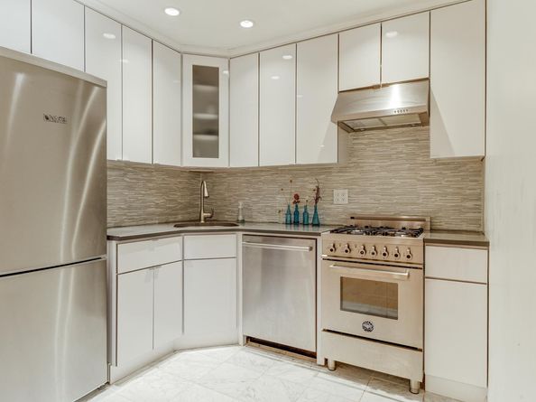 544 East 11th Street 4A, New York NY 10009