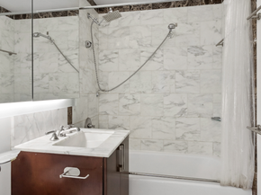 415 Main Street 10E, New York NY 10044