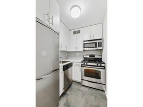 85 Livingston Street 15M, Brooklyn NY 11201