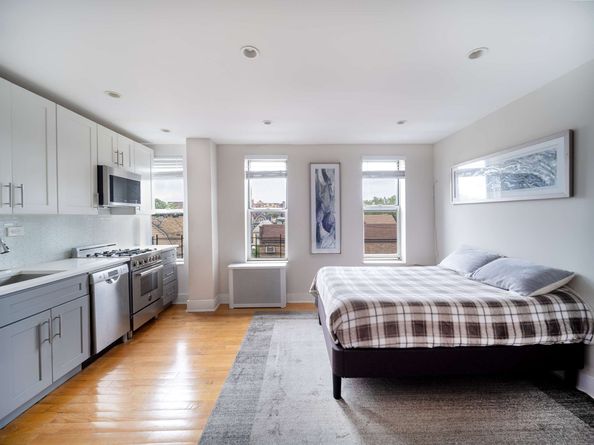 42-22 Ketcham Street D9, Queens NY 11373