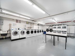 42-22 Ketcham Street D9, Queens NY 11373