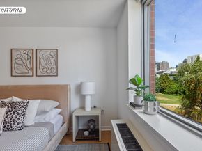 425 Main Street 9T, New York NY 10044