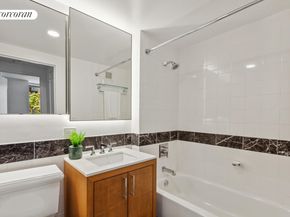 425 Main Street 9T, New York NY 10044