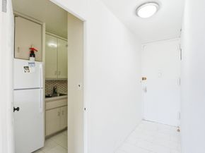 300 East 33rd Street 6N, New York NY 10016