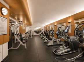 300 East 33rd Street 6N, New York NY 10016