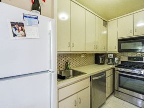 300 East 33rd Street 6N, New York NY 10016