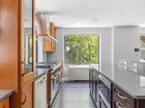 10 East End Avenue 4JK, New York NY 10075