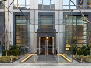 310 West 52nd Street 11D, New York NY 10019
