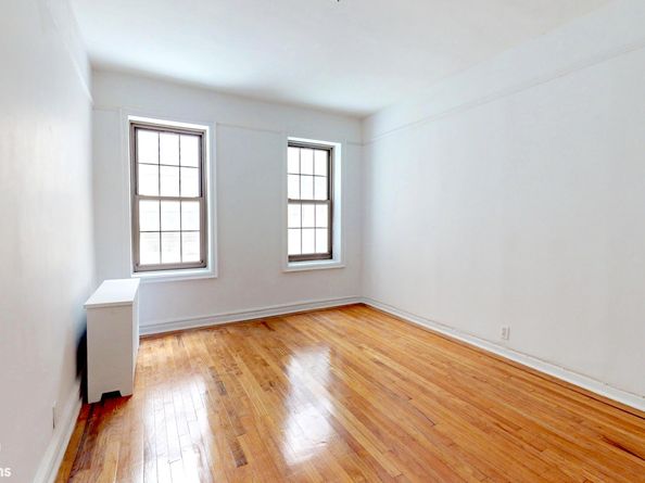 1100 Grand Concourse 1D, Bronx NY 10451