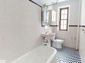 1100 Grand Concourse 1D, Bronx NY 10451