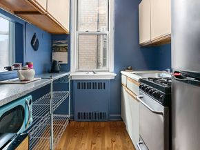 310 West 55th Street 6K, New York NY 10019