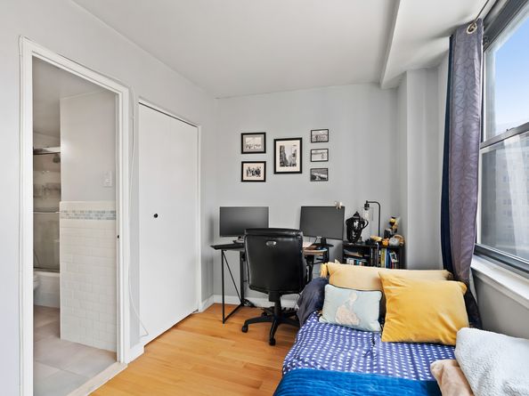 225 East 36th Street 15A, New York NY 10016