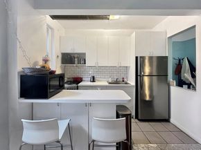81 Ocean Parkway 5P, Brooklyn NY 11218