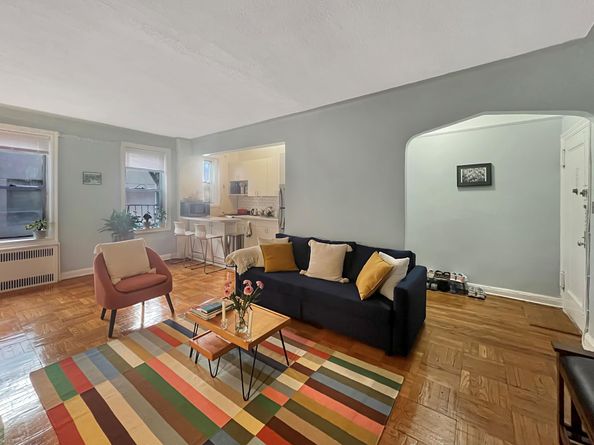 81 Ocean Parkway 5P, Brooklyn NY 11218