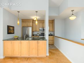 393 West 49th Street 5C, New York NY 10019