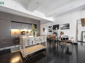 20 Pine Street 2207, New York NY 10005