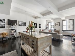 20 Pine Street 2207, New York NY 10005
