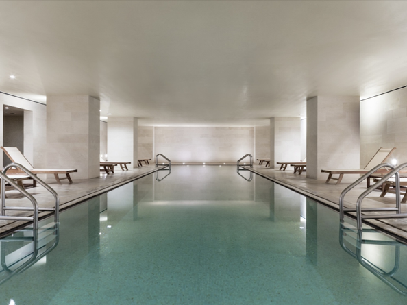 20 Pine Street 2207, New York NY 10005