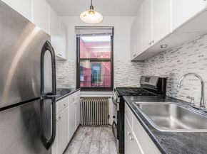 512 Kappock Street 3J, Bronx NY 10463