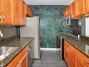 88 Greenwich Street 428, New York NY 10006