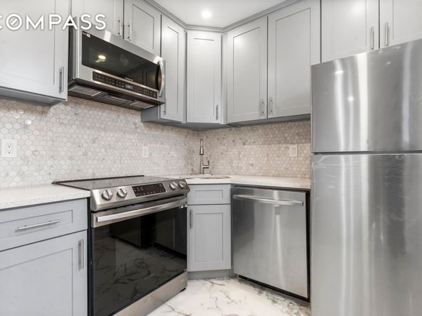 338 Prospect Place 2H, Brooklyn NY 11238