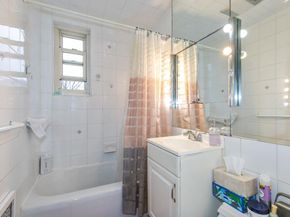 60-39 251st Street UPPER, Queens NY 11362